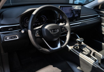 Подержанный автомобиль Geely Emgrand 2024 года (12 фото)