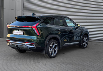 Подержанный автомобиль Geely Atlas 2024 года (5 фото)