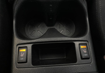 Подержанный автомобиль Nissan X-Trail 2015 года (18 фото)