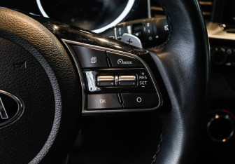 Подержанный автомобиль Kia Ceed Hatchback 2019 года (24 фото)