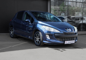 Подержанный автомобиль Peugeot 308 Wagon 2009 года (3 фото)