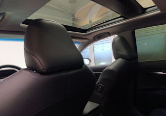 Подержанный автомобиль Toyota Camry Sedan 2022 года (14 фото)