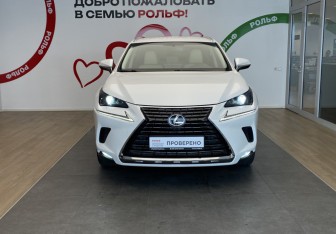Подержанный автомобиль Lexus NX 2018 года (2 фото)