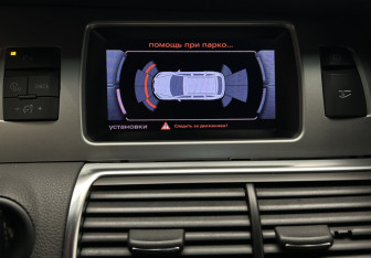 Подержанный автомобиль Audi Q7 2012 года (12 фото)