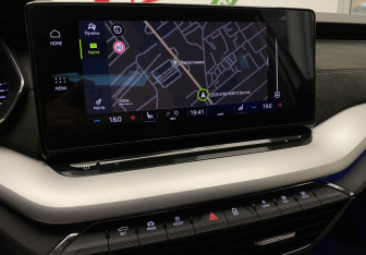 Подержанный автомобиль Skoda Octavia Liftback 2020 года (19 фото)