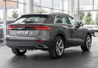 Новый Audi Q8 2025 (6 фото)
