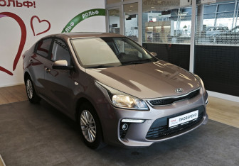 Подержанный автомобиль Kia Rio Sedan 2020 года (3 фото)