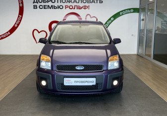 Подержанный автомобиль Ford Fusion 2007 года (2 фото)
