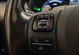 Подержанный автомобиль Lexus NX 2018 года (19 фото)