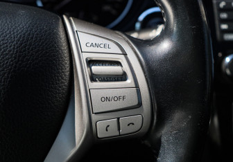 Подержанный автомобиль Nissan Qashqai 2014 года (26 фото)