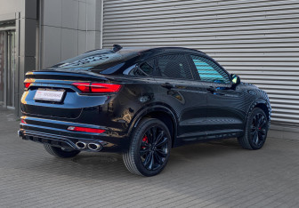 Подержанный автомобиль Geely Tugella 2024 года (4 фото)