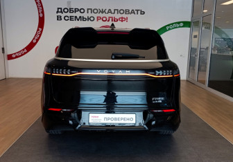 Подержанный автомобиль Voyah Free 2023 года (5 фото)