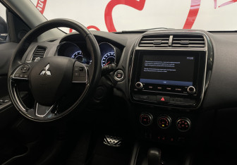 Подержанный автомобиль Mitsubishi ASX 2021 года (9 фото)