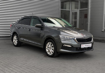 Подержанный автомобиль Skoda Rapid Liftback 2020 года (3 фото)