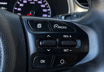 Подержанный автомобиль Kia Rio Hatchback 2021 года (24 фото)