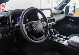 Новый Toyota Land Cruiser Prado 2025 (11 фото)