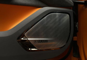 Подержанный автомобиль Zeekr 001 2023 года (36 фото)