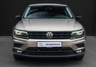 Подержанный автомобиль Volkswagen Tiguan 2019 года (2 фото)