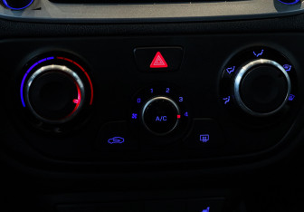 Подержанный автомобиль Hyundai Solaris Sedan 2017 года (10 фото)