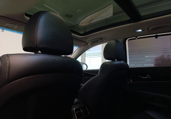 Подержанный автомобиль Kia Sorento 2018 года (23 фото)