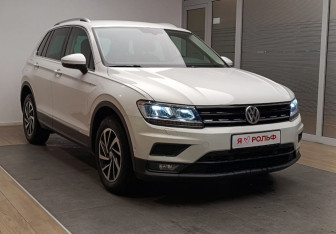 Подержанный автомобиль Volkswagen Tiguan 2018 года (3 фото)