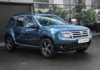 Подержанный автомобиль Renault Duster 2012 года (3 фото)