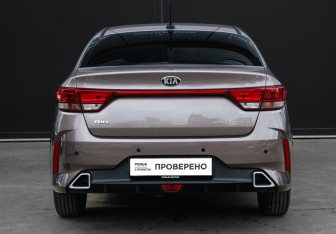Подержанный автомобиль Kia Rio Sedan 2021 года (5 фото)
