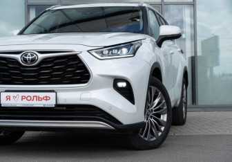 Новый Toyota Highlander 2025 (11 фото)