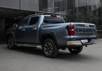 Подержанный автомобиль Changan Hunter Plus 2024 года (6 фото)