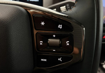 Подержанный автомобиль Jetour T2 2024 года (17 фото)