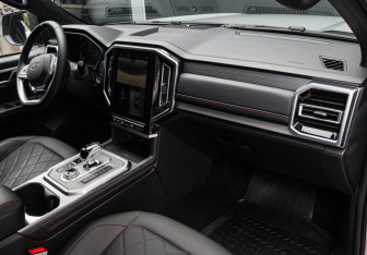Подержанный автомобиль JAC T9 2024 года (7 фото)