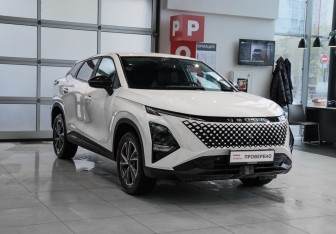 Подержанный автомобиль Omoda C5 2024 года (3 фото)