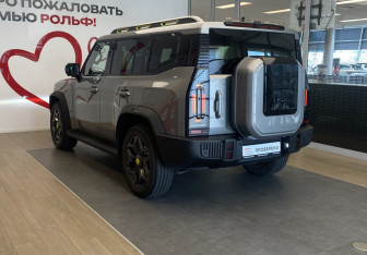Подержанный автомобиль Jetour T2 2024 года (6 фото)
