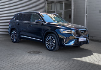 Подержанный автомобиль Geely Monjaro 2026 года (3 фото)