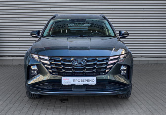 Подержанный автомобиль Hyundai Tucson 2022 года (2 фото)