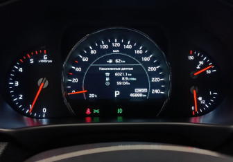 Подержанный автомобиль Kia Sorento 2018 года (11 фото)