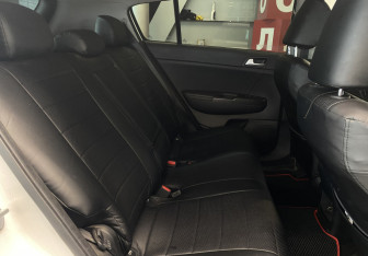 Подержанный автомобиль Kia Sportage 2018 года (8 фото)