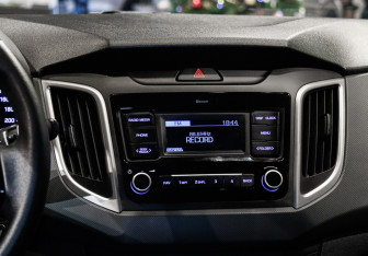 Подержанный автомобиль Hyundai Creta 2021 года (18 фото)