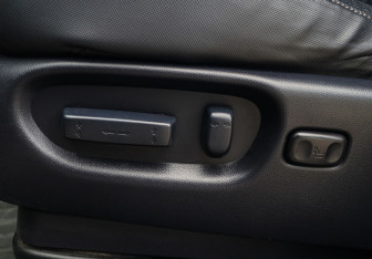 Подержанный автомобиль Honda CR-V 2012 года (14 фото)