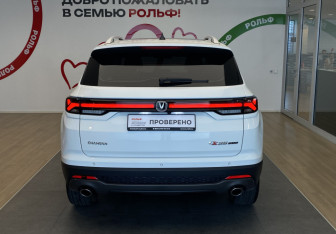 Подержанный автомобиль Changan CS35PLUS 2024 года (5 фото)
