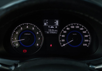 Подержанный автомобиль Hyundai Solaris Sedan 2014 года (20 фото)