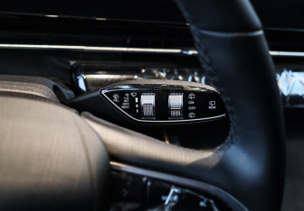 Подержанный автомобиль Omoda C5 2024 года (21 фото)