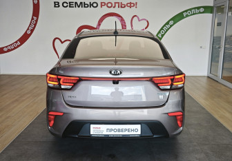 Подержанный автомобиль Kia Rio Sedan 2020 года (5 фото)