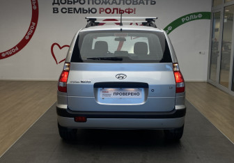 Подержанный автомобиль Hyundai Matrix 2006 года (6 фото)