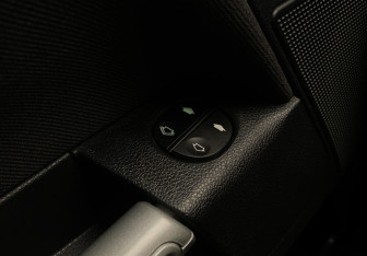 Подержанный автомобиль Ford Fusion 2007 года (18 фото)