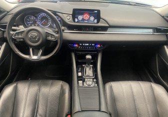 Подержанный автомобиль Mazda 6 Sedan 2021 года (10 фото)