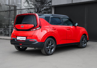 Подержанный автомобиль Kia Soul 2021 года (4 фото)