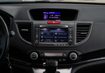 Подержанный автомобиль Honda CR-V 2013 года (10 фото)