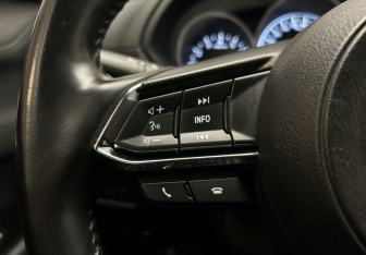 Подержанный автомобиль Mazda CX-5 2018 года (16 фото)