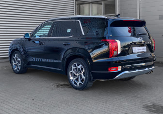 Подержанный автомобиль Hyundai Palisade 2021 года (7 фото)
